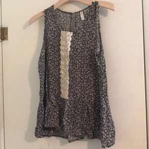 Floral Ruffled Blouse